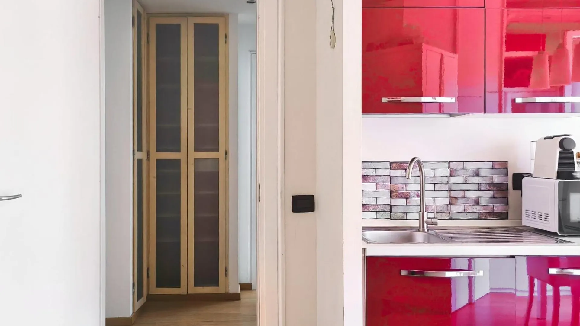 Sunny Milan Hideaway Apartment